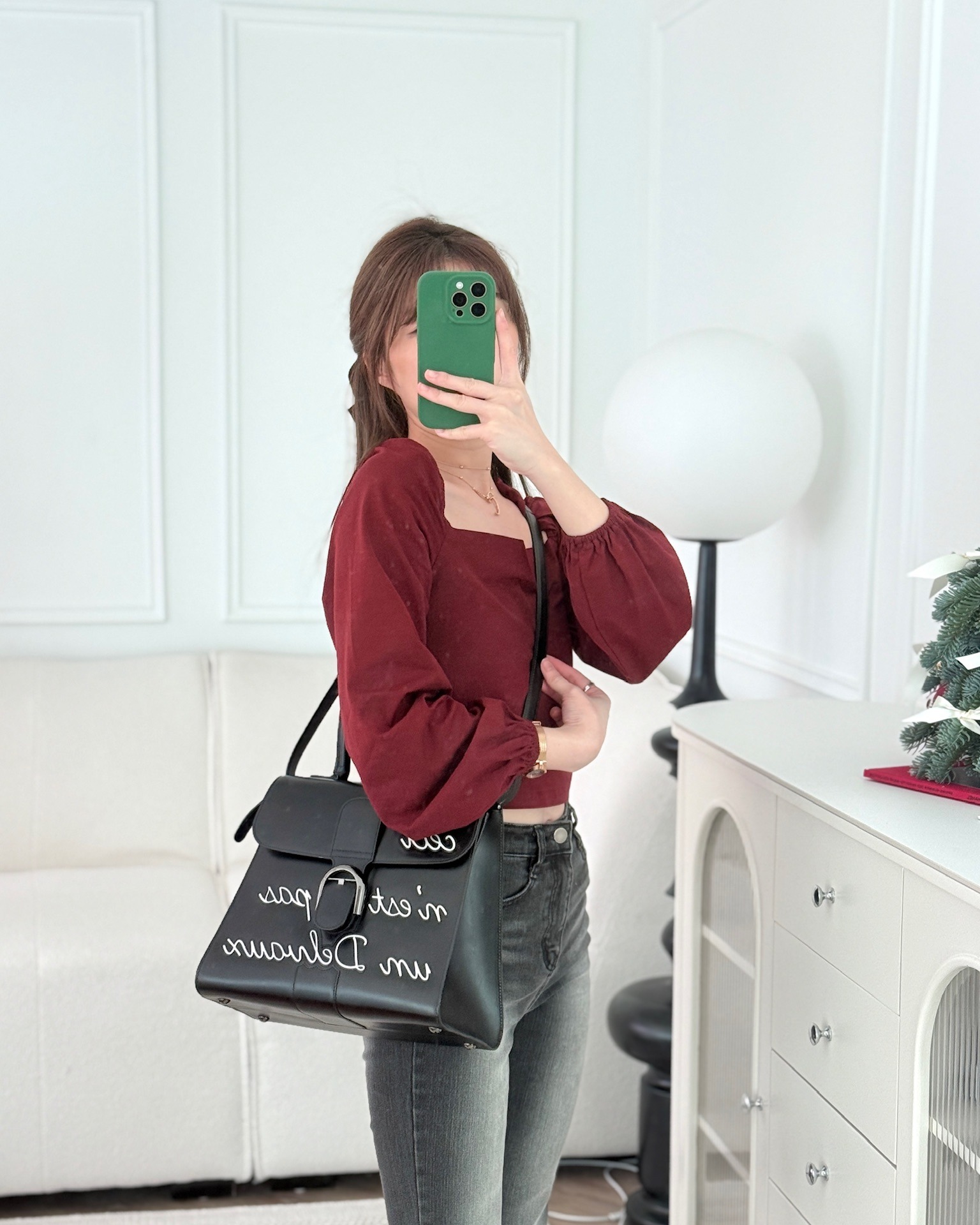 Delvaux Brillant L'Humour MM Black Calfskin