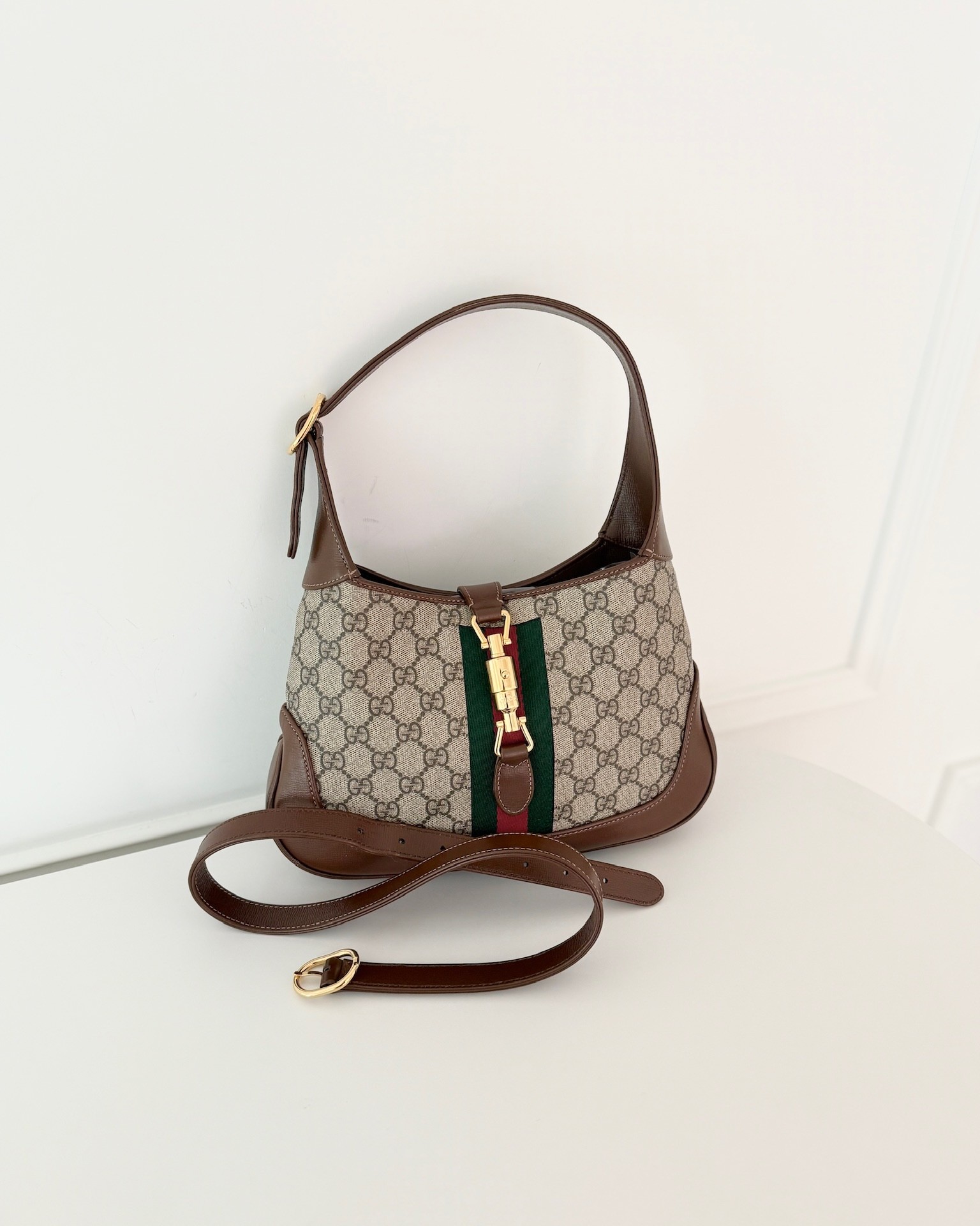 Gucci Jackie 1961 Small Shoulder Bag Beige/Ebony GG Supreme Canvas