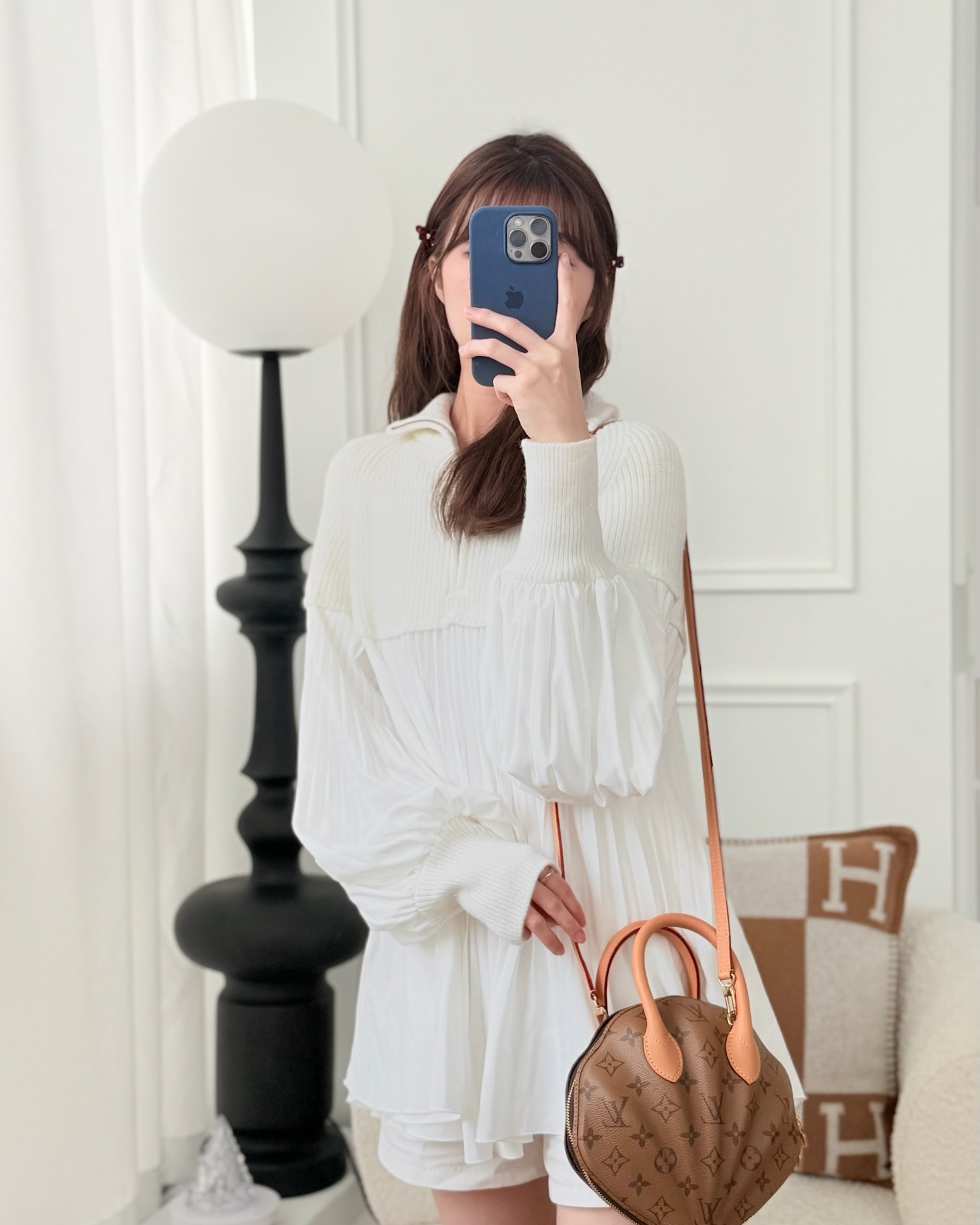 Louis Vuitton Venus Monogram Reverse Canvases