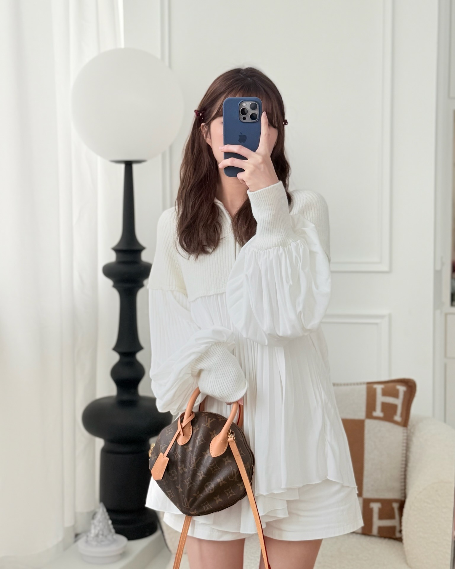 Louis Vuitton Venus Monogram Reverse Canvases