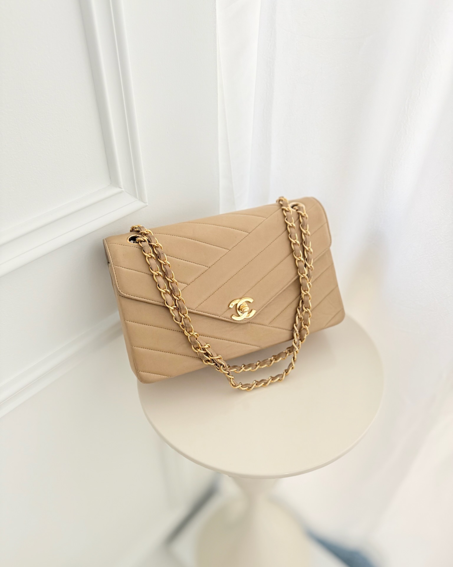 Chanel Vintage Medium Flap Chevron Beige Lambskin 24K