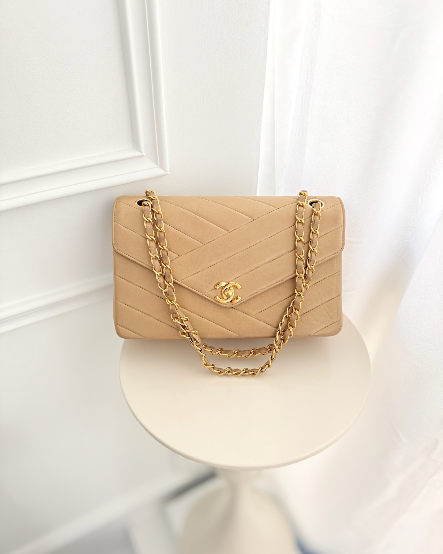 Chanel Vintage Medium Flap Chevron Beige Lambskin 24K