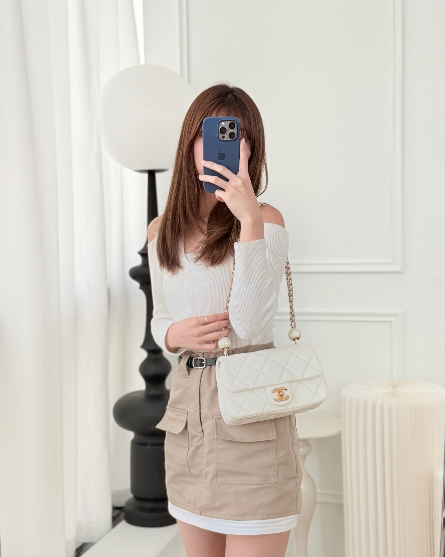 Chanel Quilted Double Pearl Adjustable Chain Flap Bag White Lambskin Aged 24S