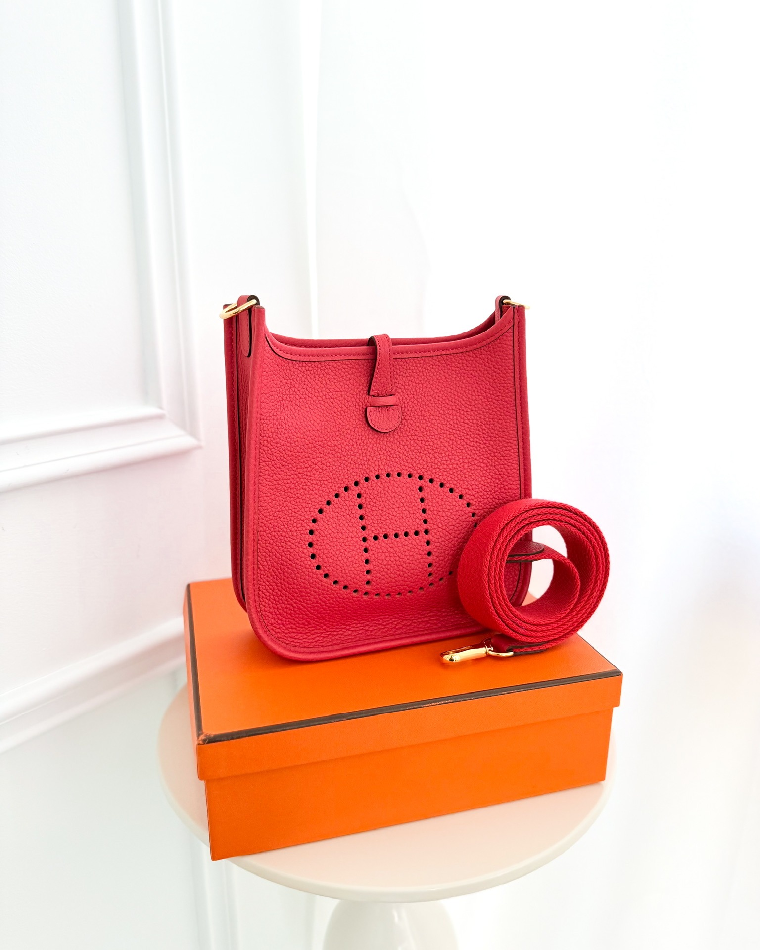 Hermès Mini Evelyne 16 Rose Texas 0E Clemence