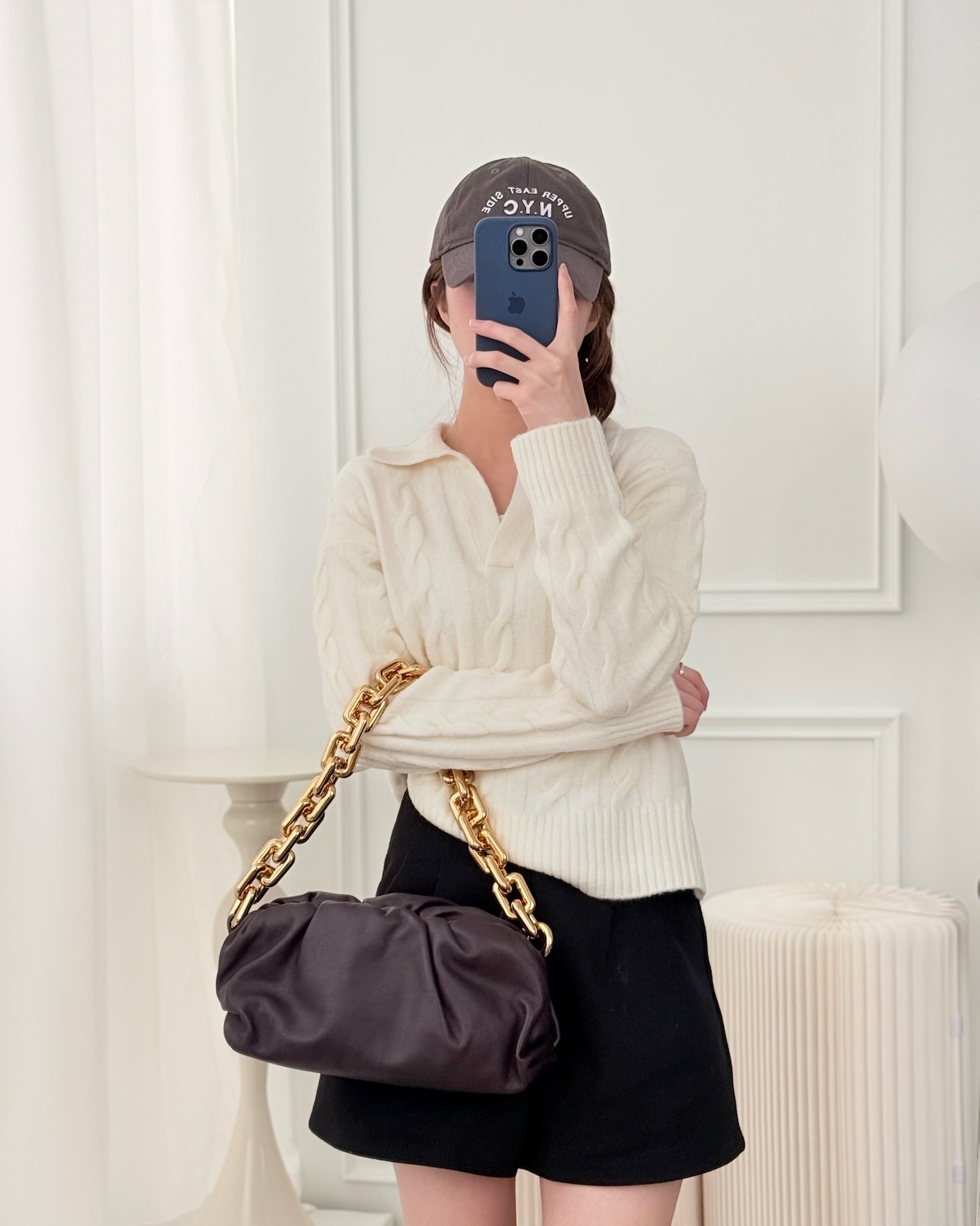 Bottega Veneta Chain Pouch Brown Calfskin