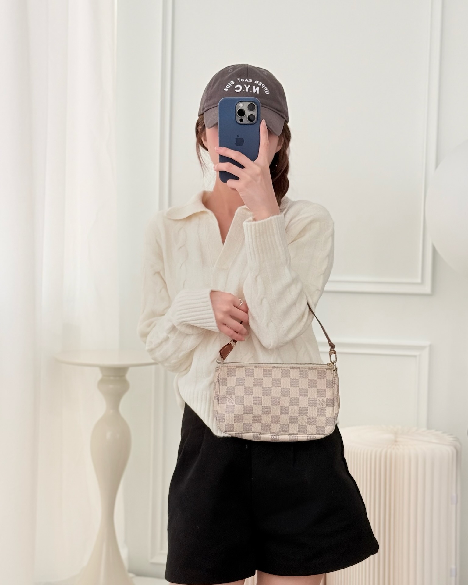 Louis Vuitton Damier Azur Pochette