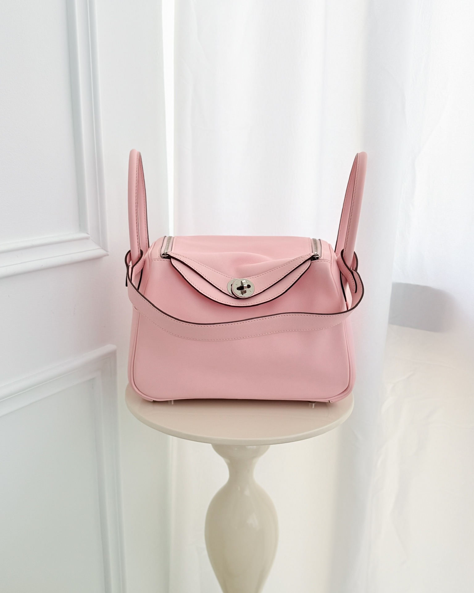 Hermès Lindy 26 Rose Sakura Pink 3Q Swift Palladium Hardware