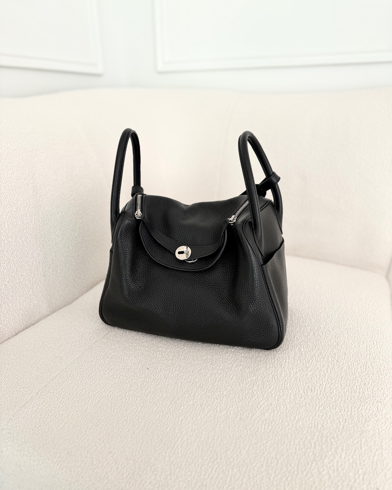 Hermès Lindy 30 Black Clemence Palladium Hardware