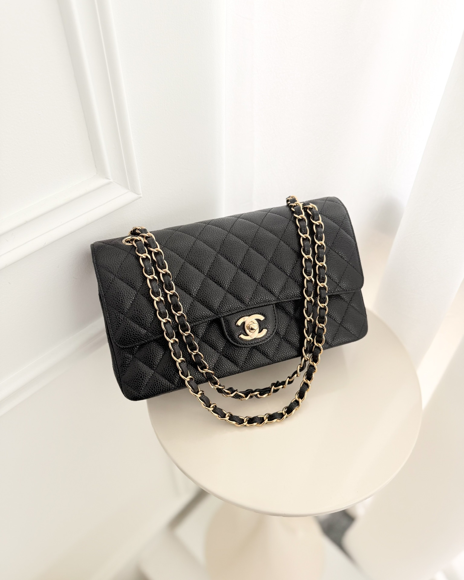 Chanel Classic M/L Medium Flap Quilted Black Caviar