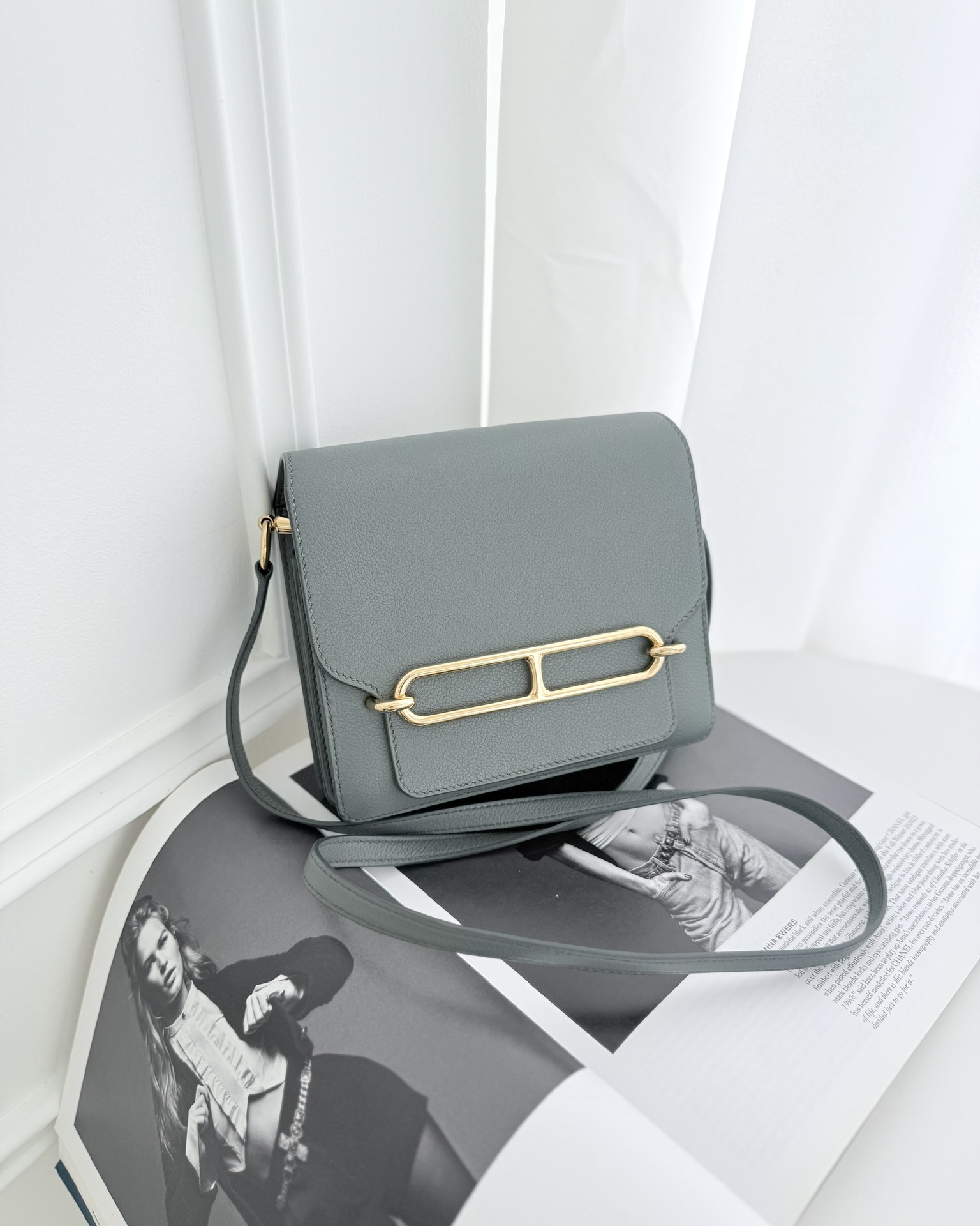 Hermès Roulis Mini 18 Vert Amancde 63 Evercolor