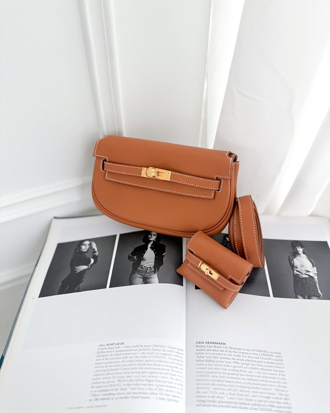Hermès Kelly Moove Gold 37 Swift