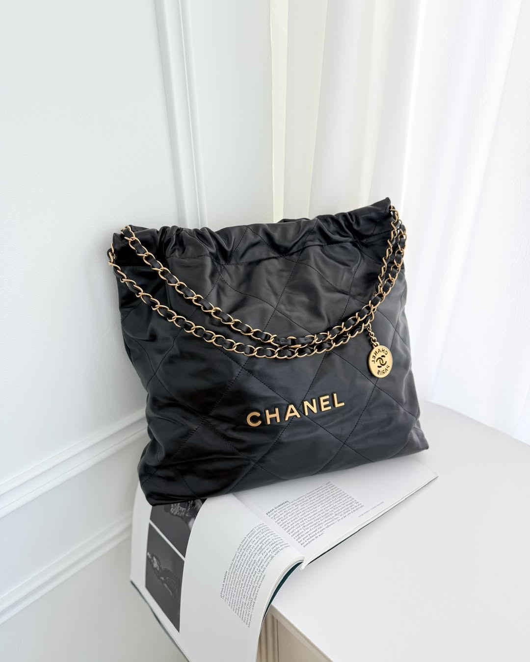 Chanel 22 Bag Medium Black Crumpled Calfskin Aged