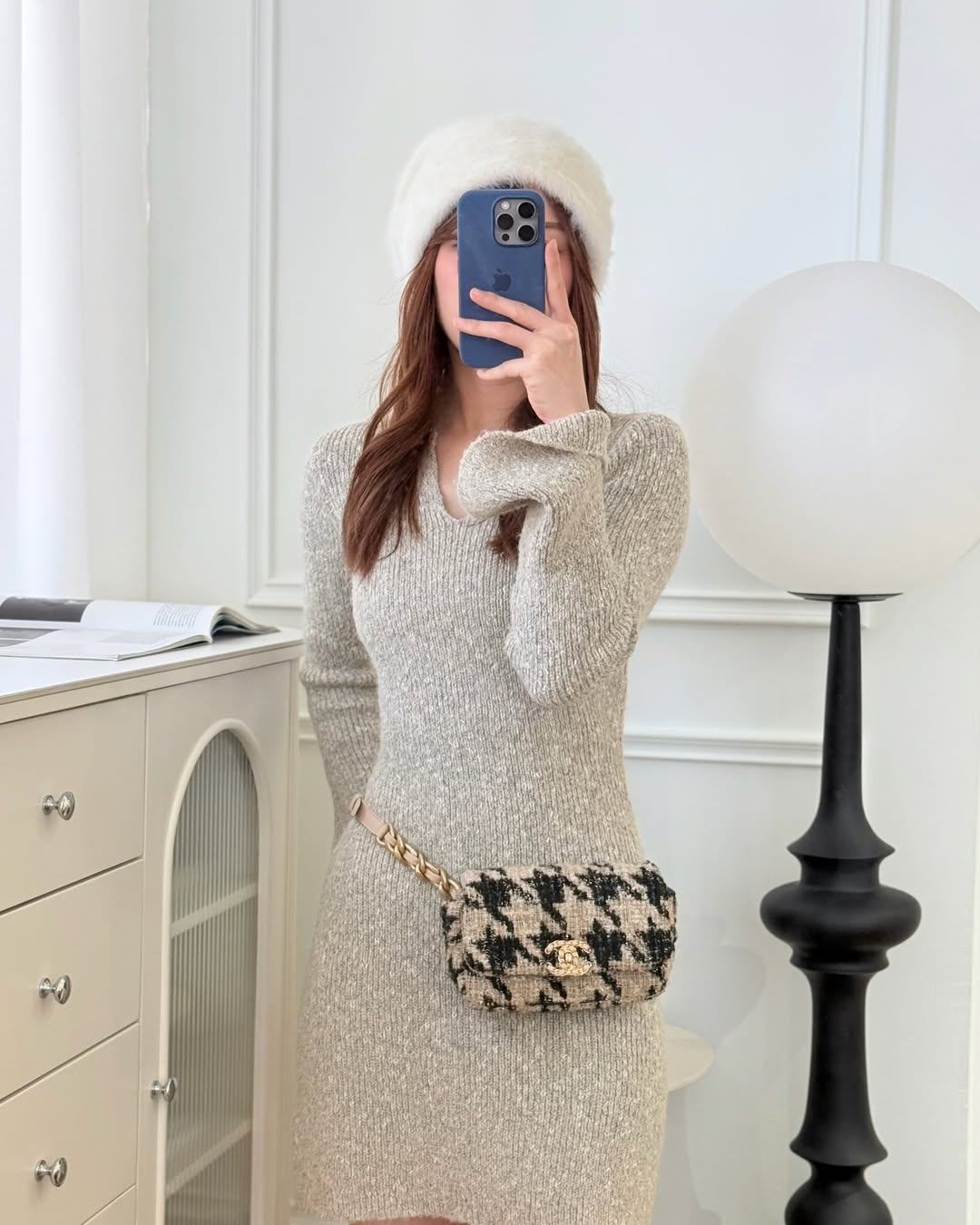 Chanel 19 Waist Bag Tweed Houndstooth Black Beige Mixed Hardware 19K