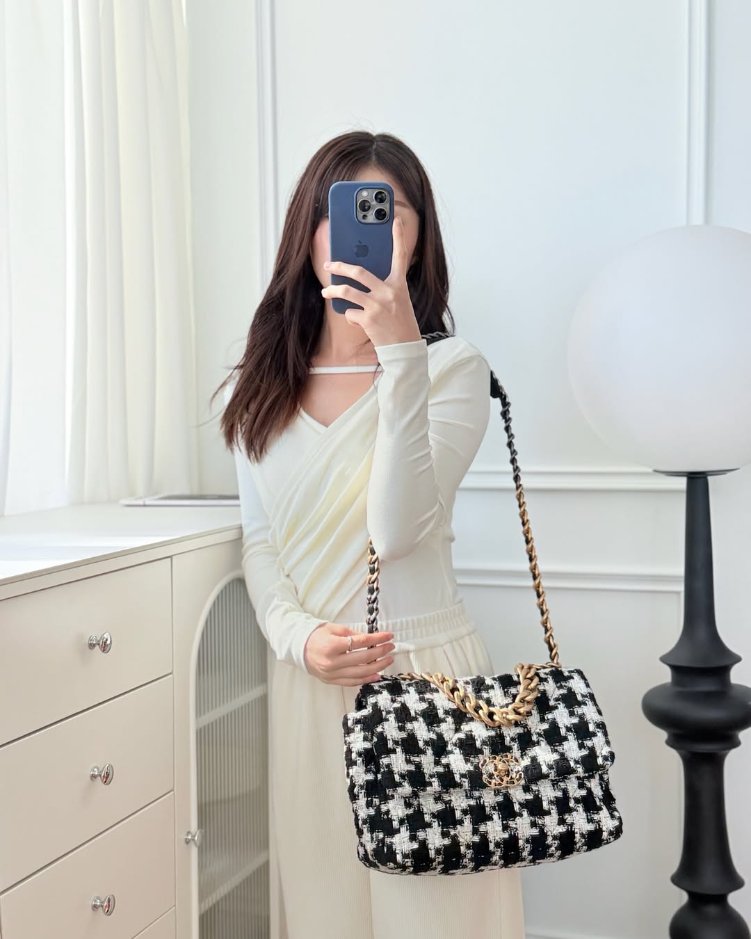 Chanel 19 Medium Tweed White Ribbon Mixed Hardware