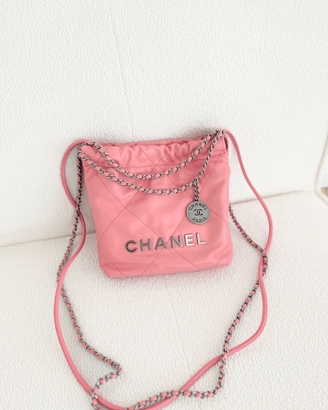 Chanel 22 Mini Bag Pink Shiny Crumpled Calfskin Matte