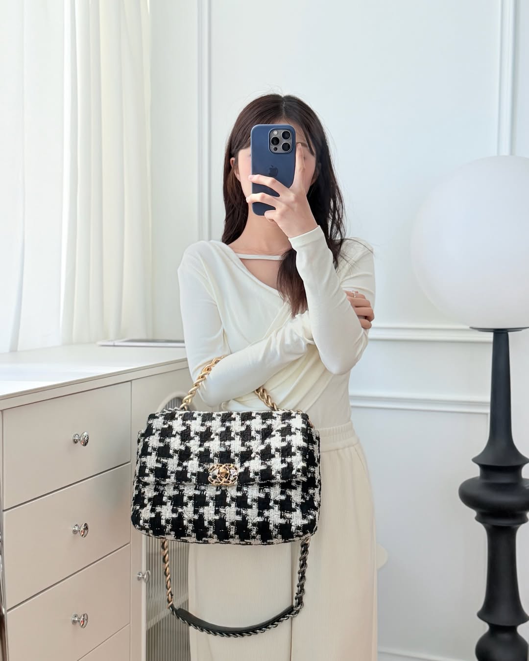 Chanel 19 Medium Tweed White Ribbon Mixed Hardware