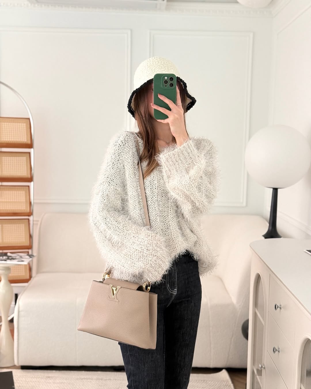 Louis Vuitton Capucines BB Taurillon Leather Galet