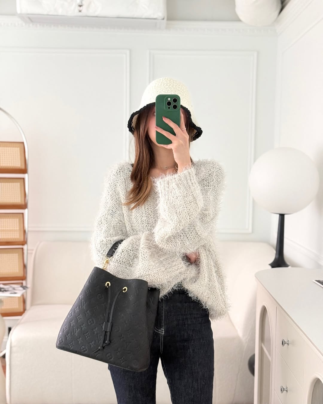 Louis Vuitton NeoNoe MM Monogram Empreinte Leather Black