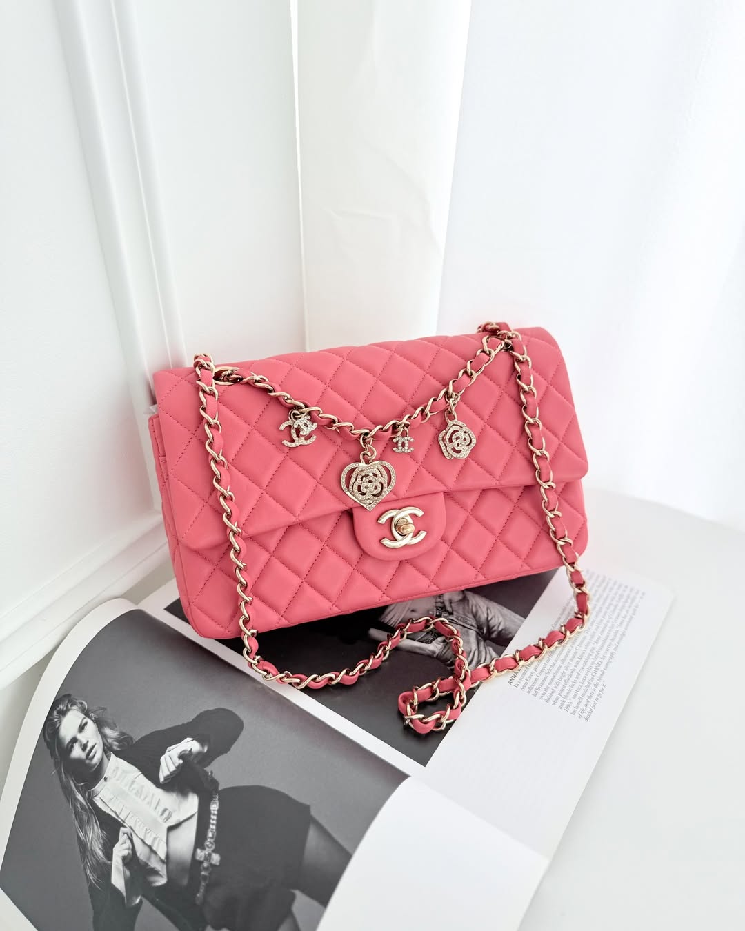 Chanel M/L Medium Flap Bag Valentine Limited Edition Pink Lambskin