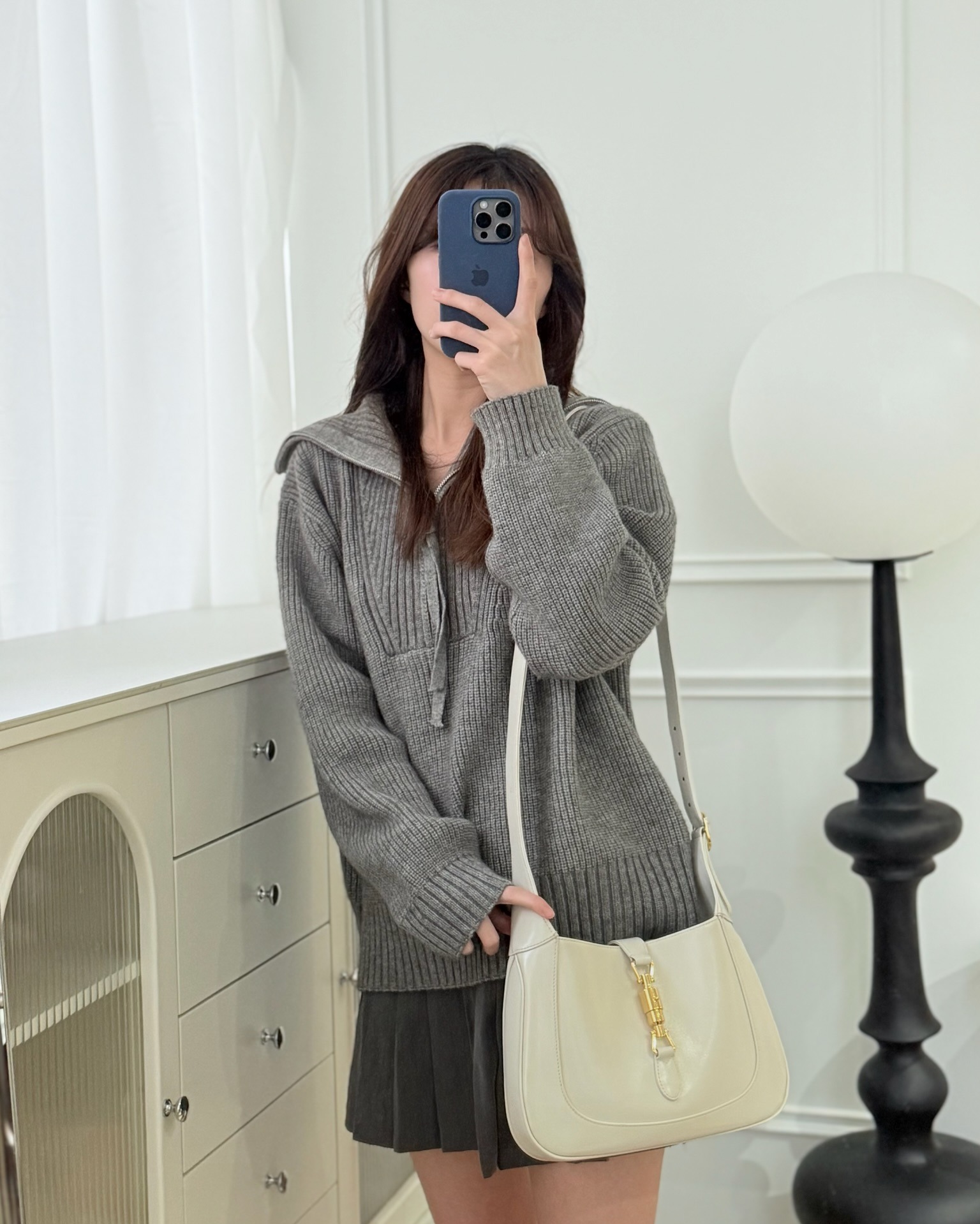 Gucci Jackie 1961 White Small Shoulder Bag