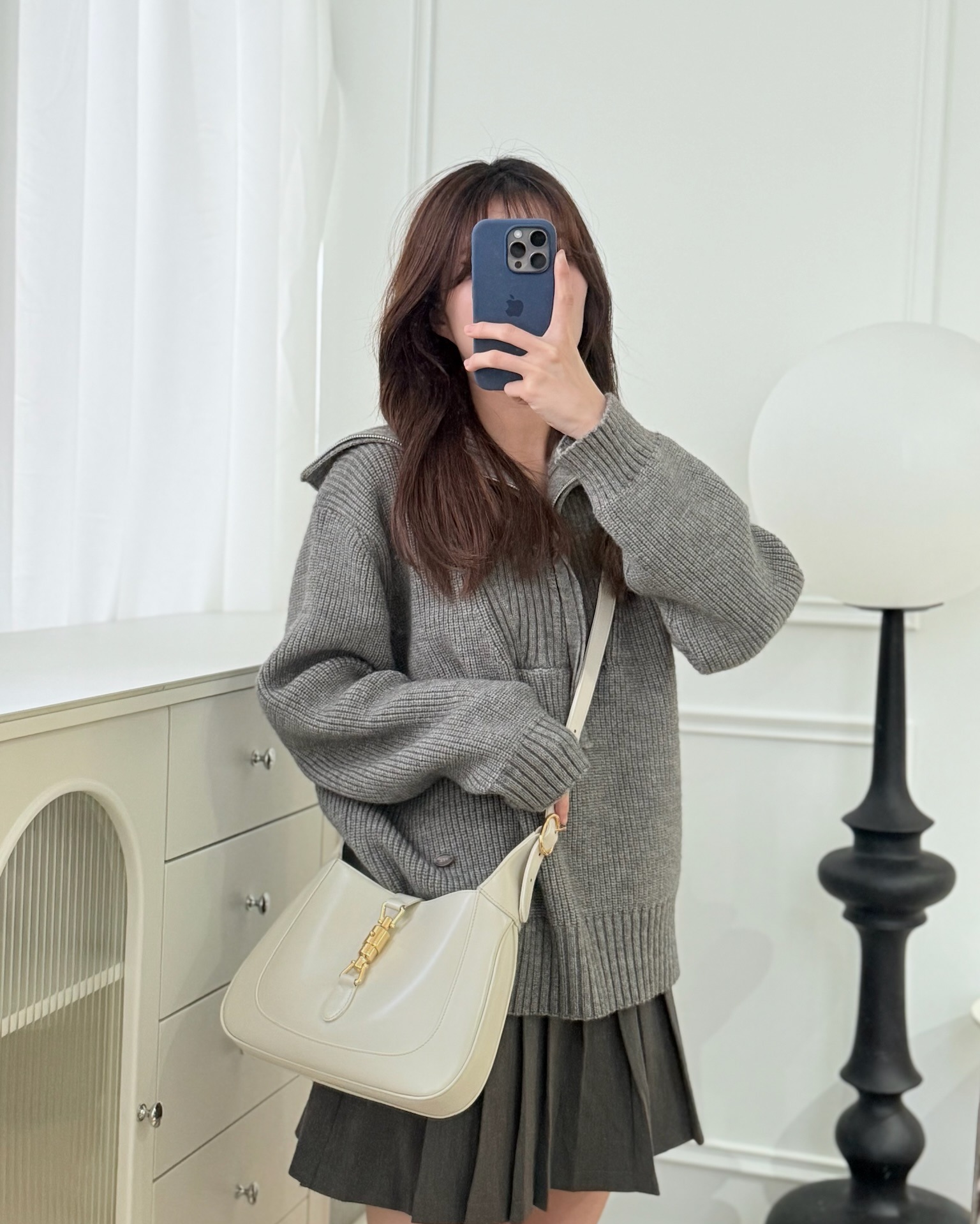 Gucci Jackie 1961 White Small Shoulder Bag