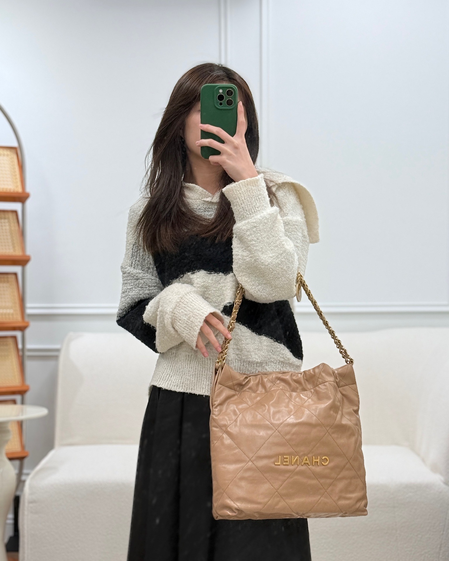 Chanel 22 Small Beige Shiny Calfskin Aged