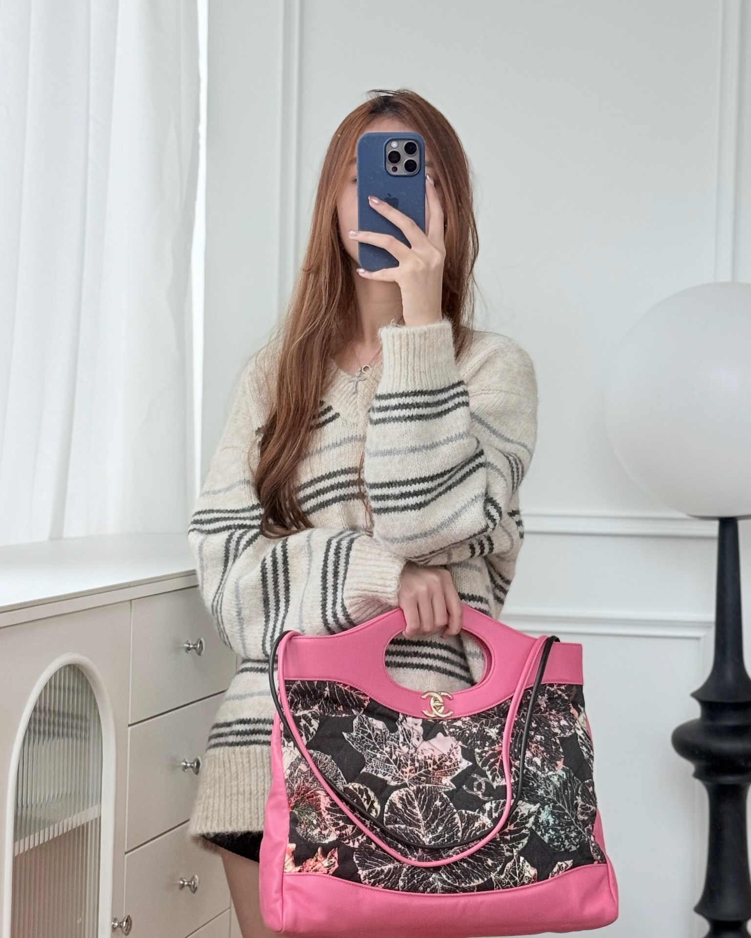 Chanel Micro 31 Black Shiny Crumpled Calfskin31 Large Shopping Bag Leaves Printed Canvas/ Calfskin Pink