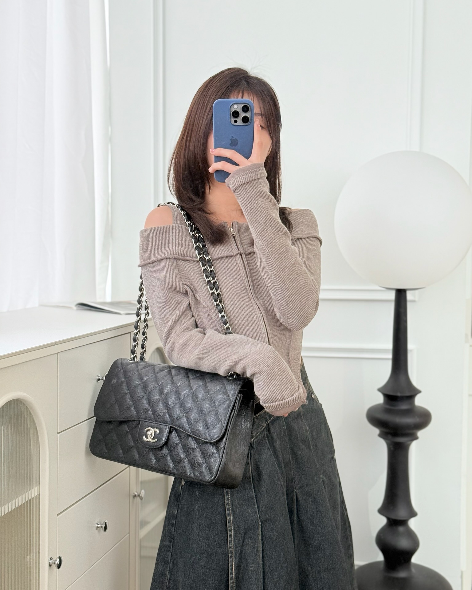 Chanel Jumbo Double Flap Black Caviar