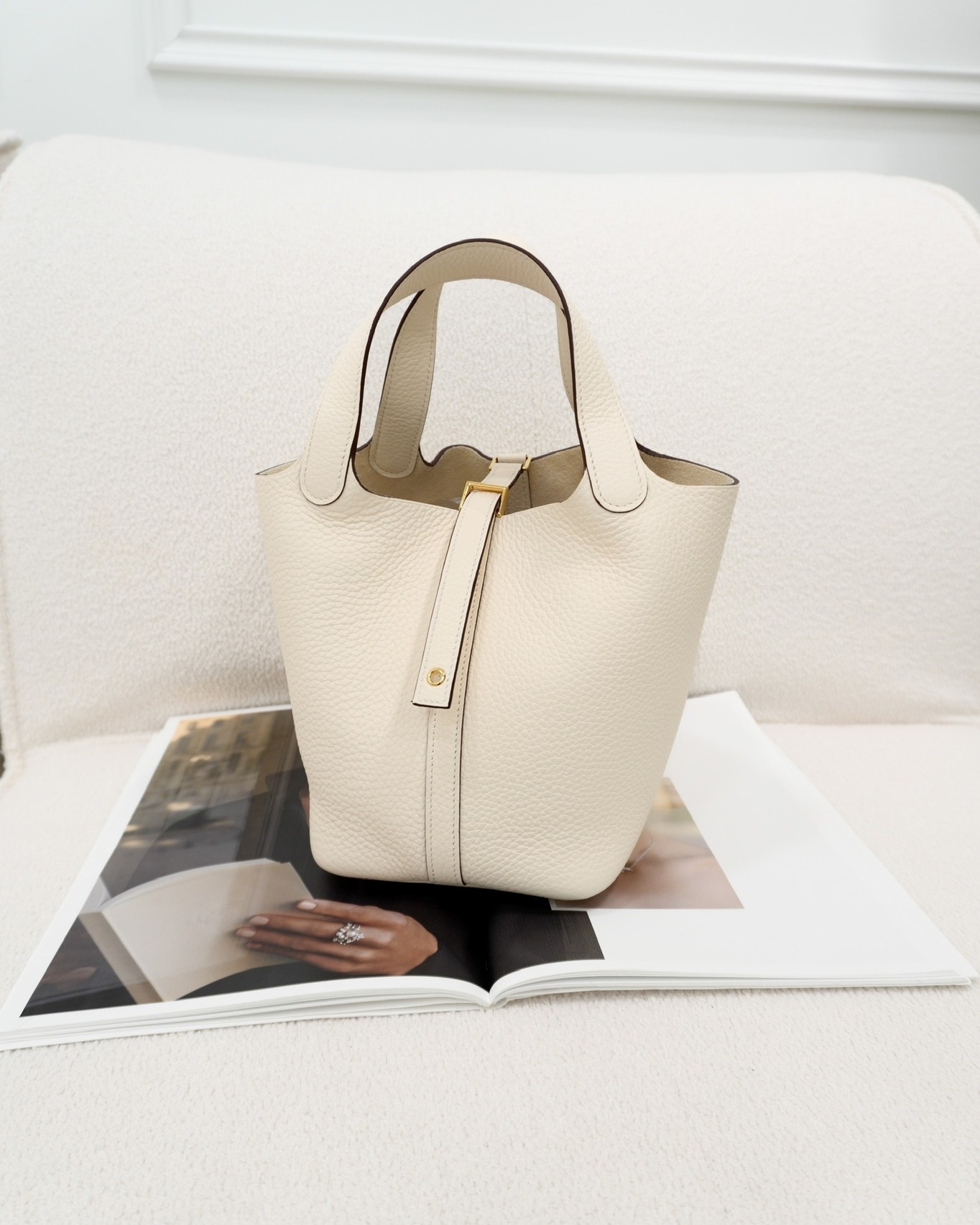 Hermès Picotin Lock 18 Nata I2 Clemence