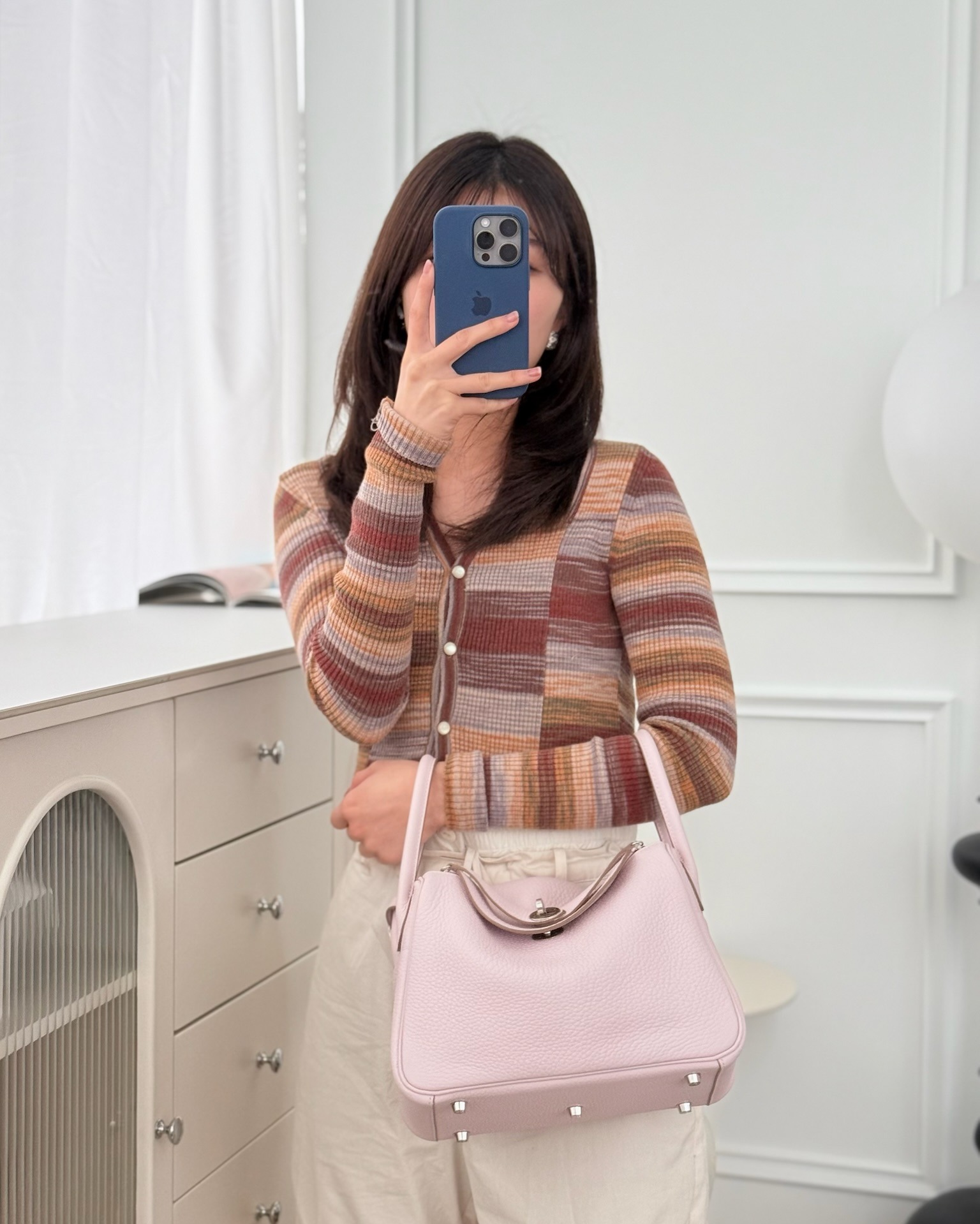 Hermès Lindy 26 Mauve Pale 09 Clemence