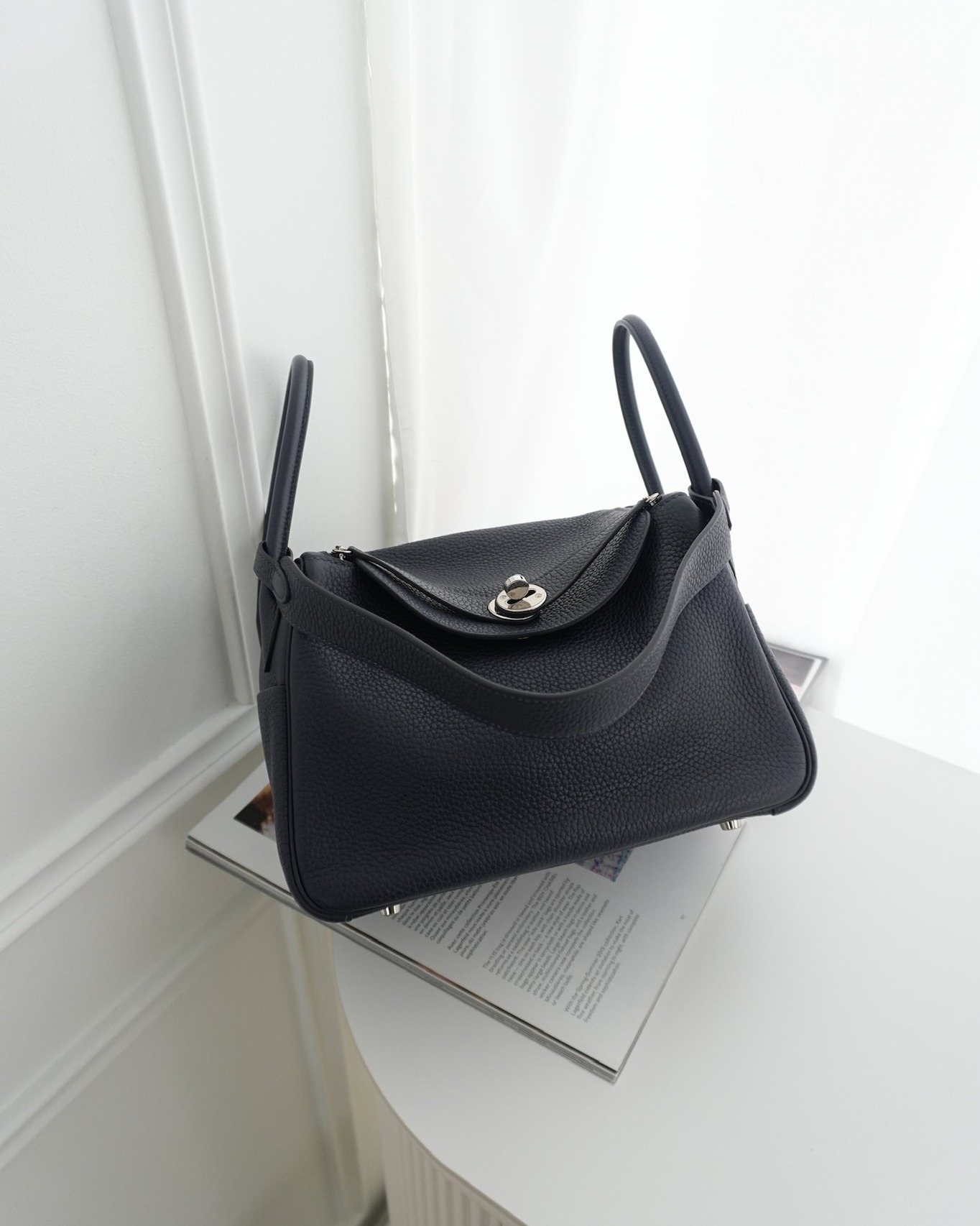 Hermès Lindy 26 Bleu Nuit 2Z Clemence Palladium Hardware