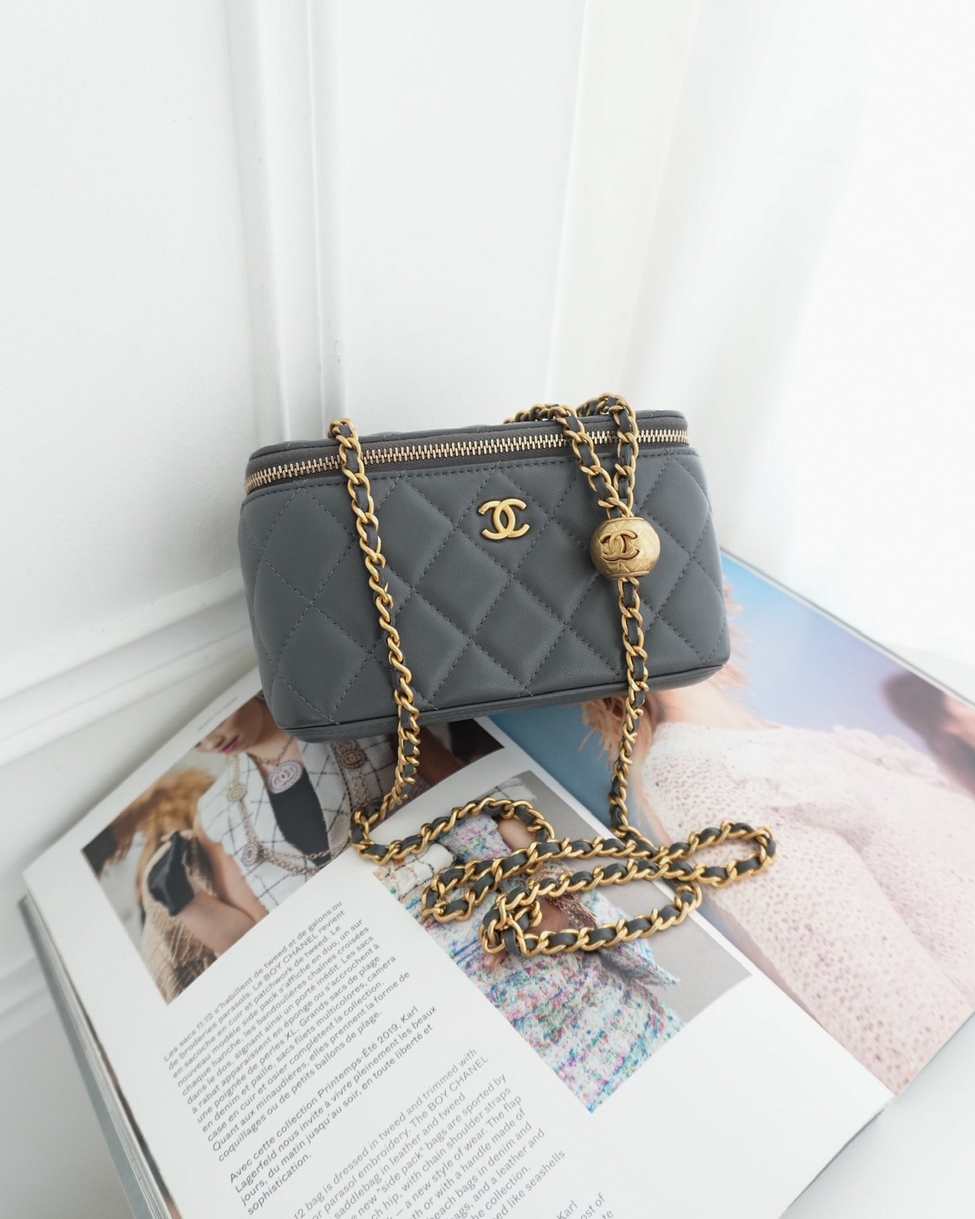 Chanel Pearl Crush Vanity With Chain Grey Lambskin Aged