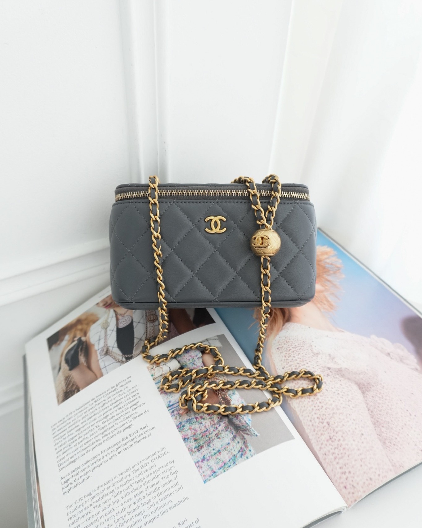 Chanel Pearl Crush Vanity With Chain Grey Lambskin Aged