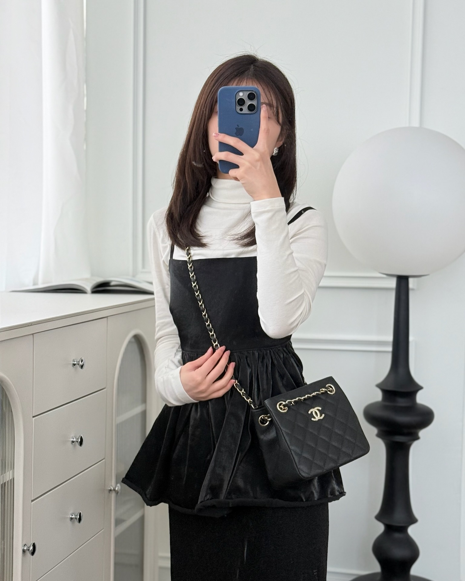 Chanel Mini Bucket Tote Black Caviar 22S