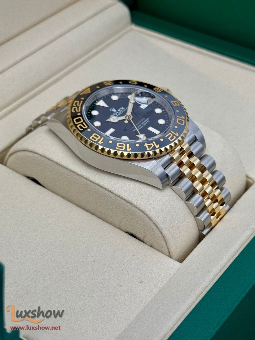 Rolex GMT-Master II 40mm 126713GRNR Two-Tone Jubilee