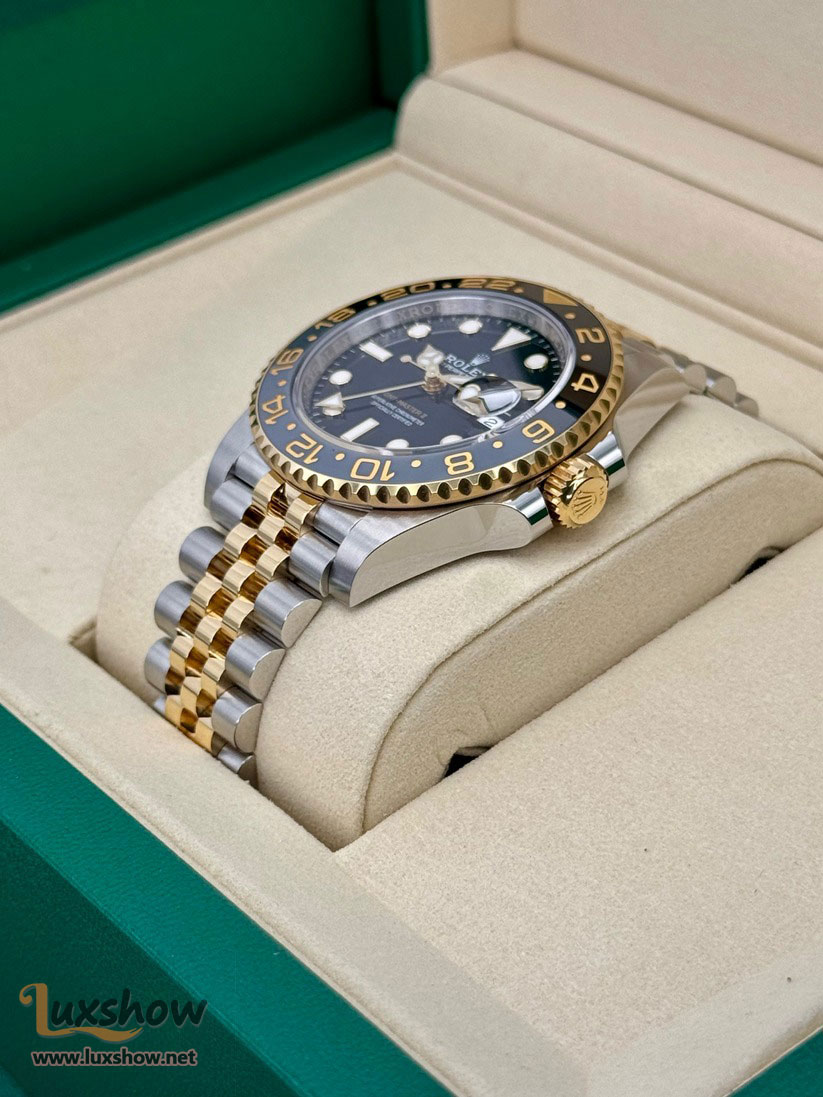 Rolex GMT-Master II 40mm 126713GRNR Two-Tone Jubilee