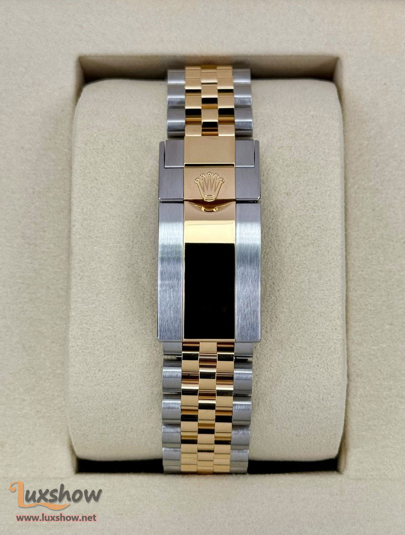 Rolex GMT-Master II 40mm 126713GRNR Two-Tone Jubilee