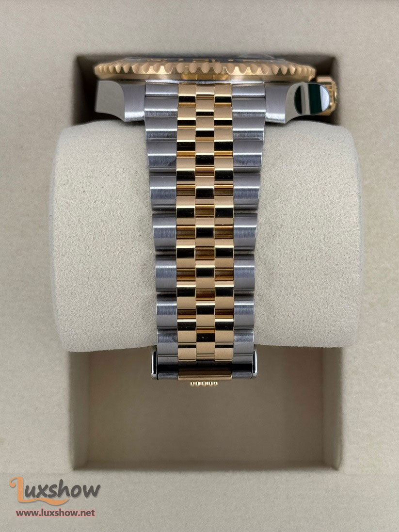 Rolex GMT-Master II 40mm 126713GRNR Two-Tone Jubilee