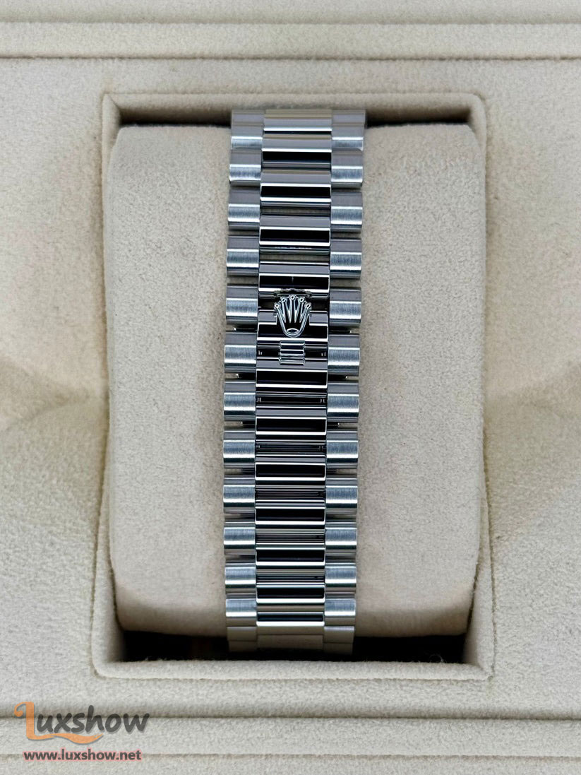 Rolex Day-Date Platinum 40mm 228236 Fluted Bezel President Bracelet Ice Blue Roman Numeral Dial