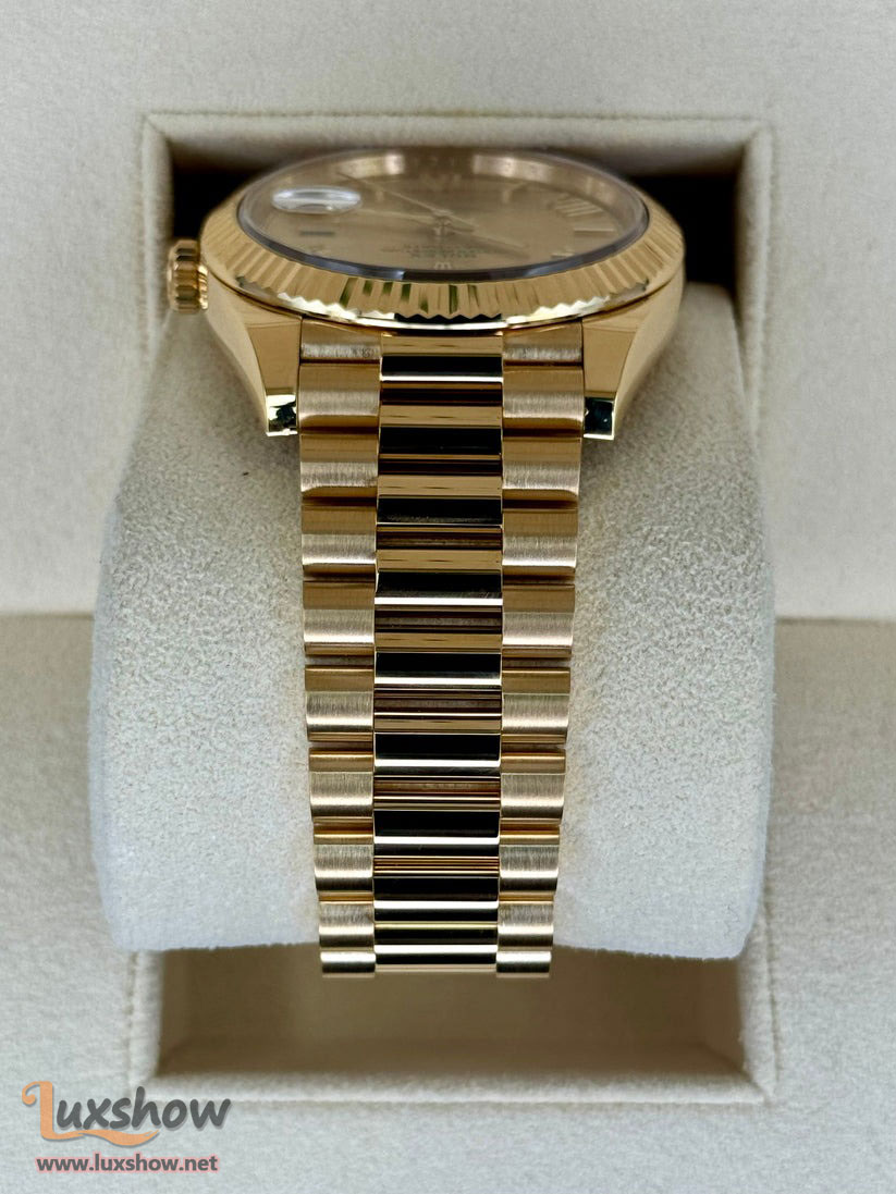 Rolex Day-Date 40mm 228238 Presidential 18kt Yellow Gold Champagne Roman Numeral Dial