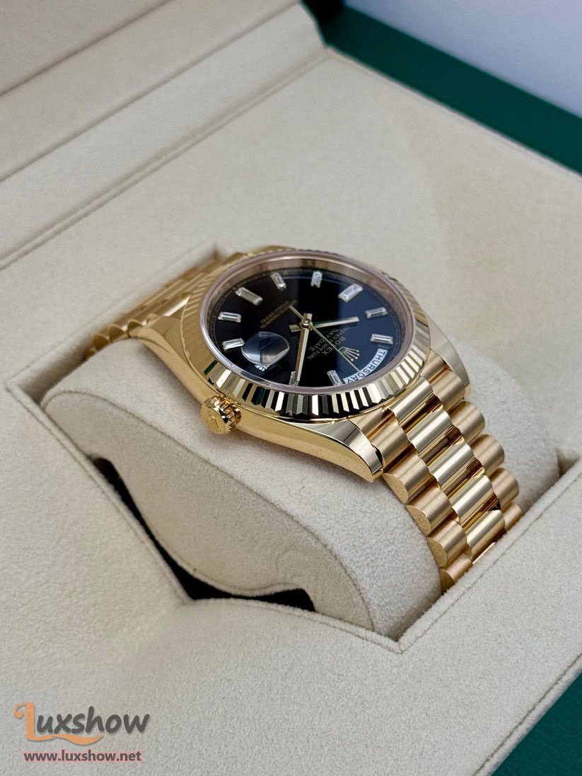 Rolex Day-Date 40mm 228238 Presidential 18kt Yellow Gold Bright Black Diamond Baguette Dial