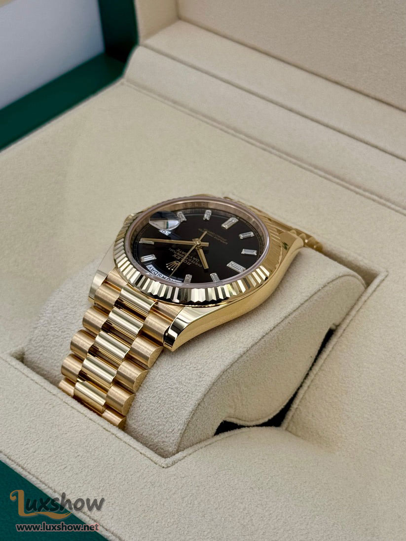 Rolex Day-Date 40mm 228238 Presidential 18kt Yellow Gold Bright Black Diamond Baguette Dial