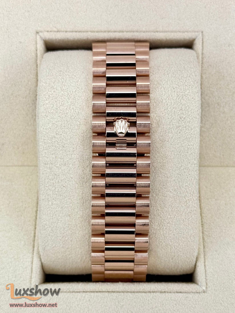 Rolex Day-Date 40mm 228235 Presidential Everose Gold Chocolate Dial