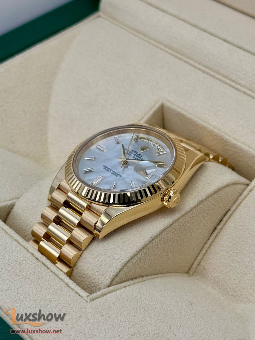 Rolex Day-Date 40mm 228238 Presidential Bracelet 18k  Yellow Gold Gold Mother Of Pearl Diamond Baguette Dial
