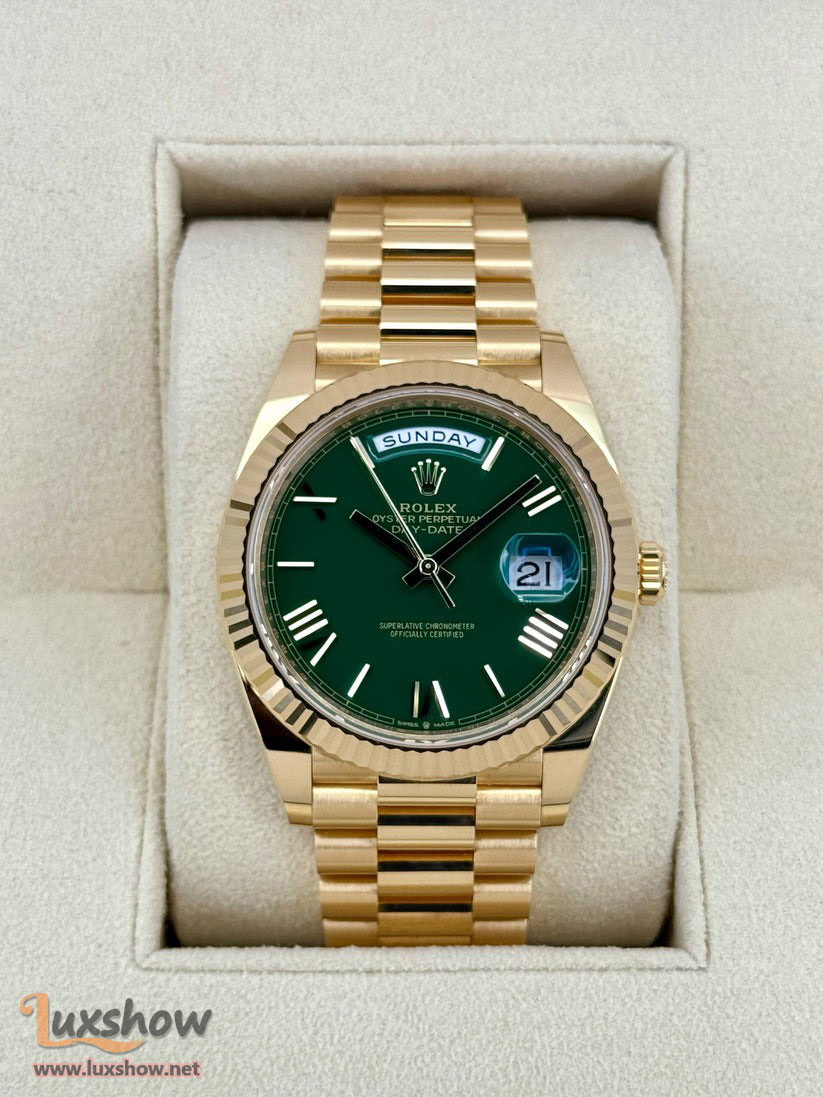 Rolex Day-Date 40mm 228238 Presidential Green Dial