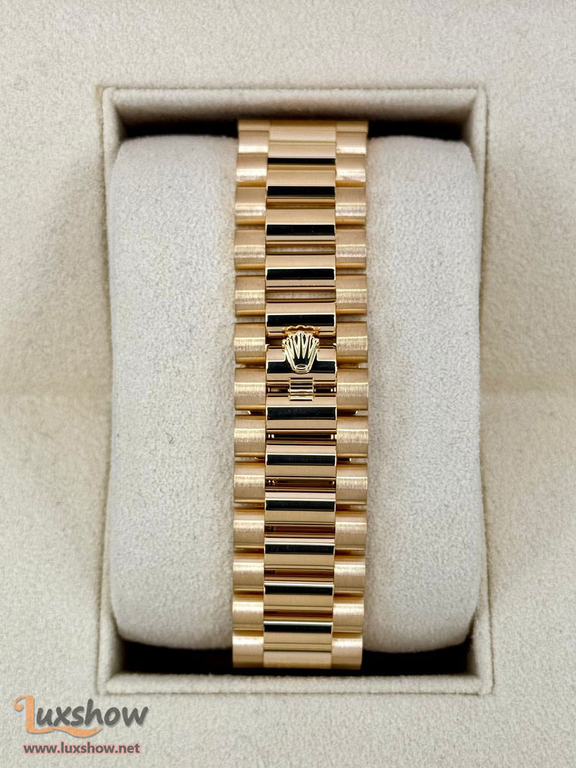 Rolex Day-Date 40mm 228238 18K Yellow Gold Presidential Bracelet White Dial