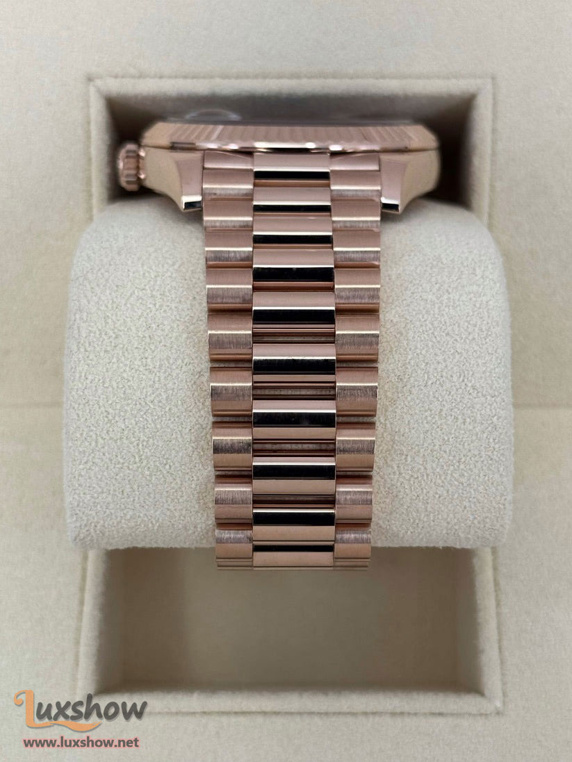 Rolex Day-Date 40mm 228235 Presidential Everose Gold Chocolate Dial
