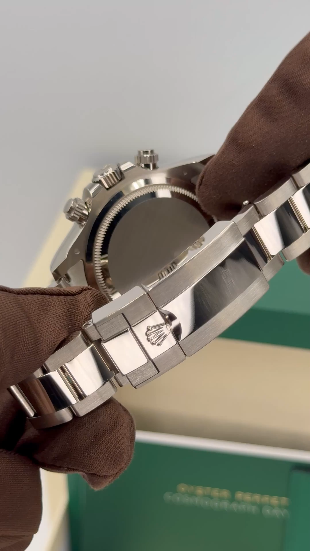 2024 Rolex Cosmograph Daytona 40mm 126509 18 kt White Gold Black Dial Oyster Bracelet