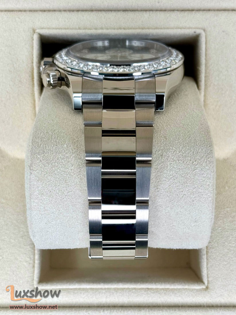 Rolex Cosmograph Daytona 40mm 126579RBR 18k White Gold Mother of Pearl Diamond Dial Factory Diamond Bezel Oyster Bracelet
