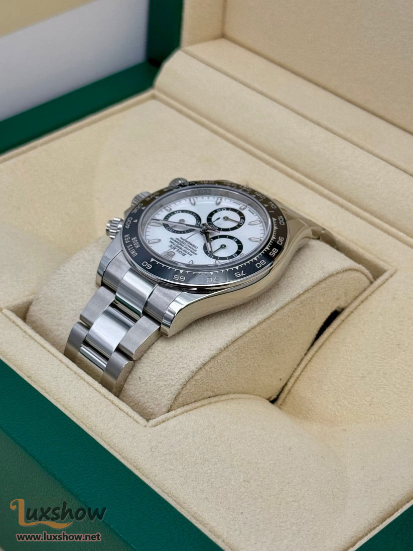 Rolex Cosmograph Daytona 40mm 126500LN / 126500 Oystersteel White Panda Dial with Oyster Bracelet